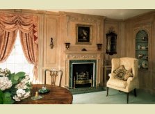 Panelled sitting room with display alcoves, in Hallidays' Limed pine